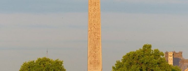 Odiseea unui Obelisc